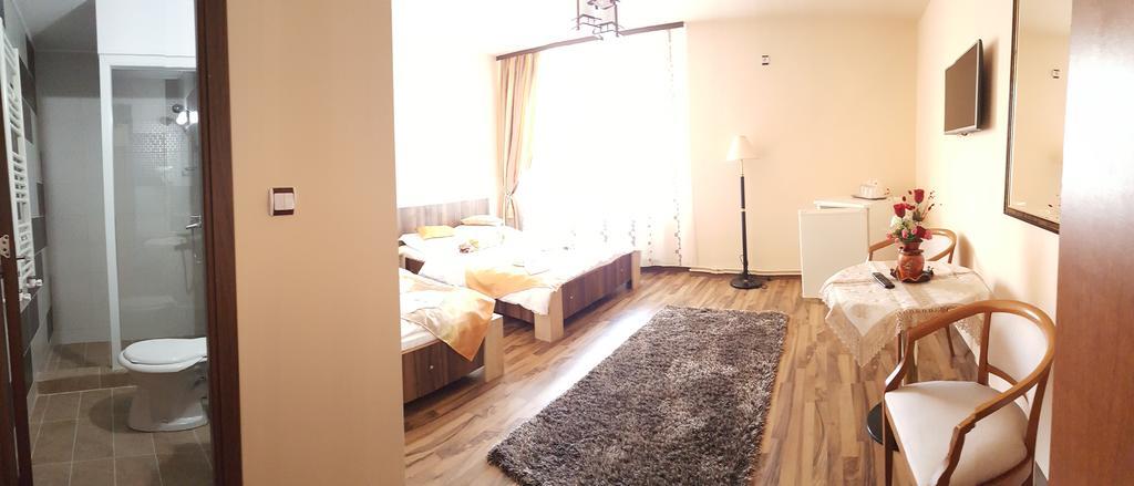 Hotel Casa Alex Târgu Jiu Pokój zdjęcie